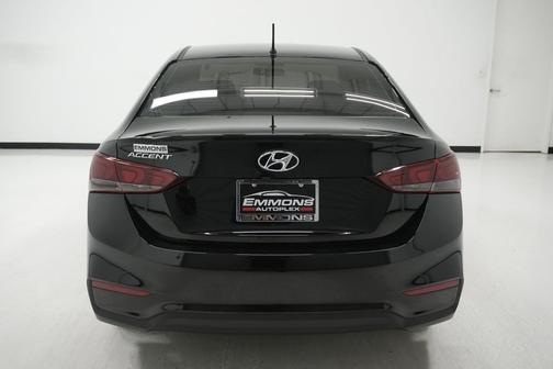 2022 Hyundai Accent SE