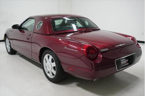 2004 Ford Thunderbird Base