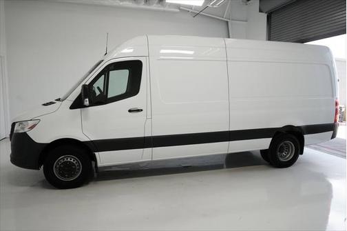 2022 Mercedes-Benz Sprinter 3500XD High Roof
