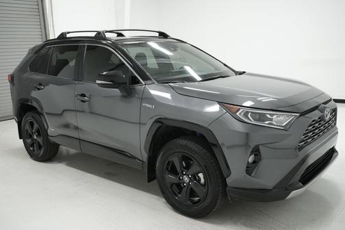 2021 Toyota RAV4 Hybrid SE