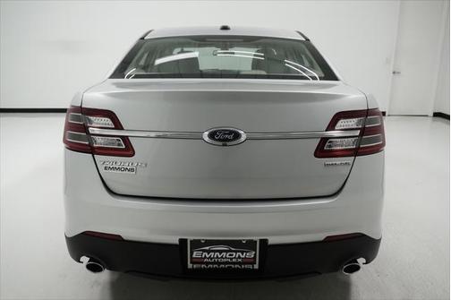 2018 Ford Taurus SE