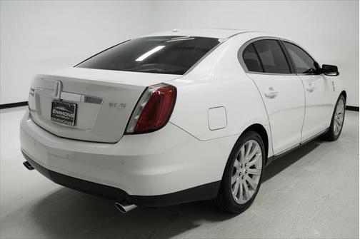 2012 Lincoln MKS Base