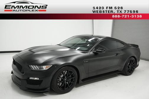 2017 Ford Shelby GT350 Base
