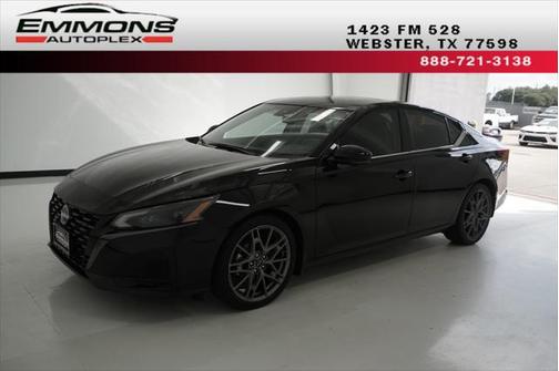 2023 Nissan Altima 2.0 SR