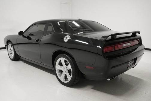 2012 Dodge Challenger SXT