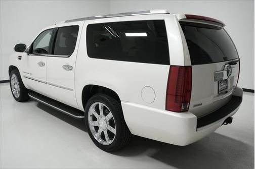 2008 Cadillac Escalade ESV Standard