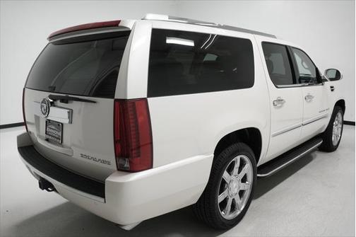 2008 Cadillac Escalade ESV Standard