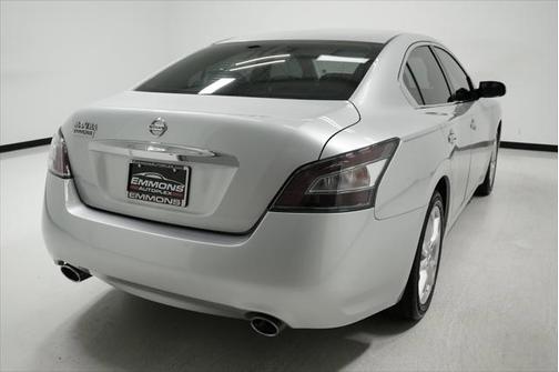 2012 Nissan Maxima S