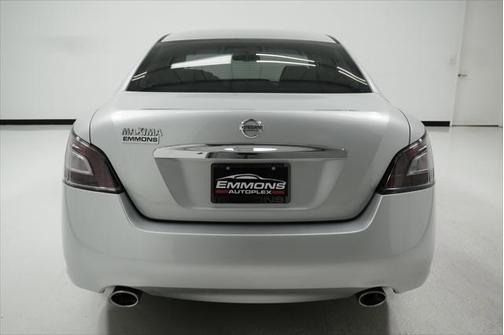 2012 Nissan Maxima S