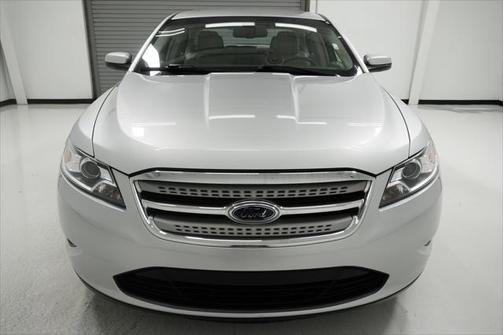 2011 Ford Taurus SEL