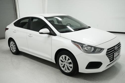 2019 Hyundai Accent SE