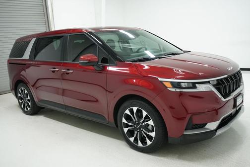 2024 Kia Carnival EX