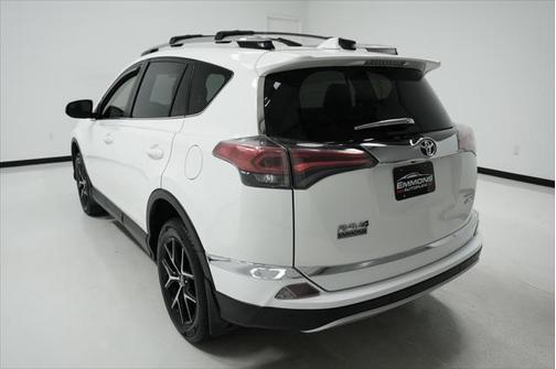 2017 Toyota RAV4 SE