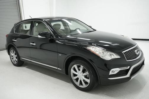 2017 INFINITI QX50 Base