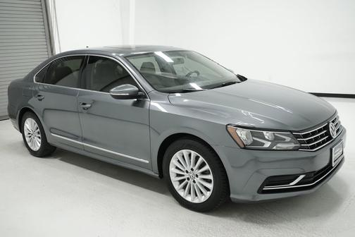 2017 Volkswagen Passat 1.8T SE