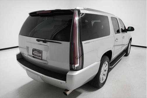 2011 GMC Yukon XL Denali