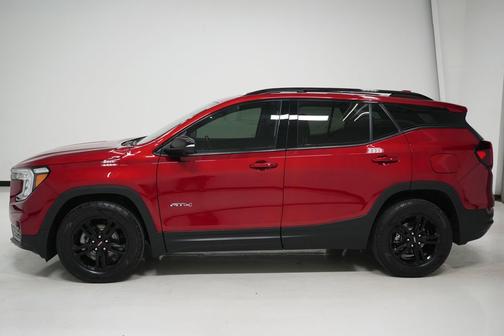 2024 GMC Terrain AT4