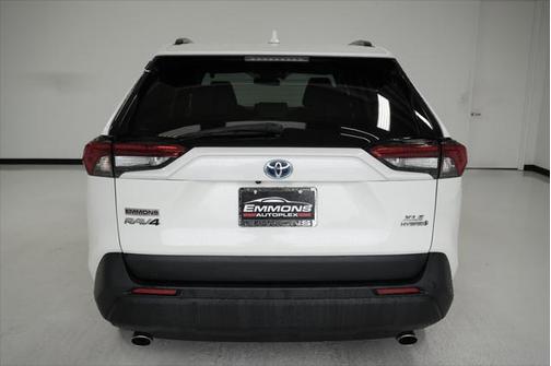 2022 Toyota RAV4 Hybrid XLE Premium