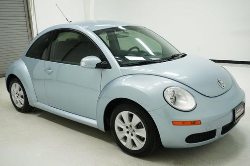 2010 Volkswagen New Beetle 2.5L
