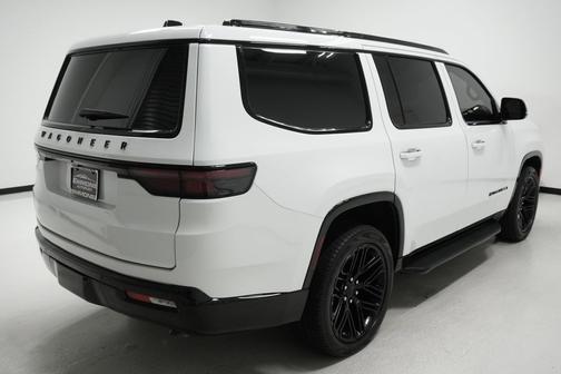 2024 Jeep Wagoneer Series II Carbide