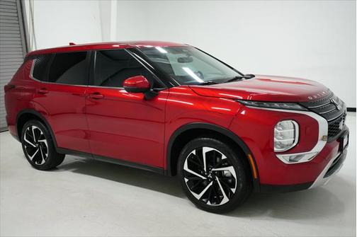 2022 Mitsubishi Outlander SE