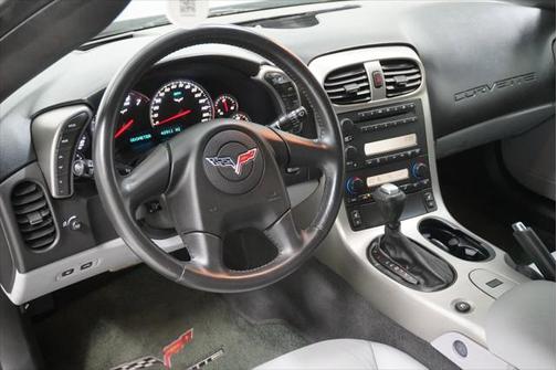 2005 Chevrolet Corvette Base