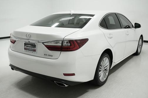 2018 Lexus ES 350 Base