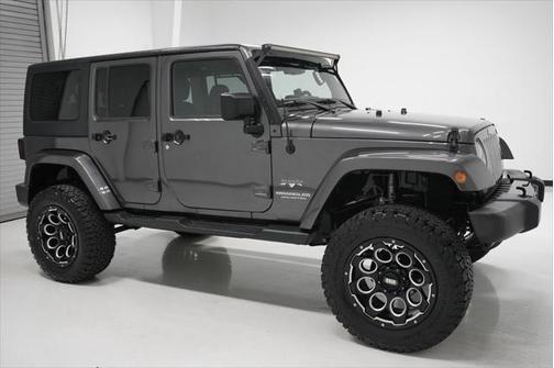 2017 Jeep Wrangler Unlimited Sahara