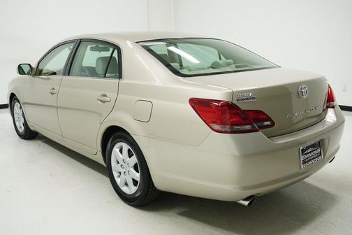 2008 Toyota Avalon XL