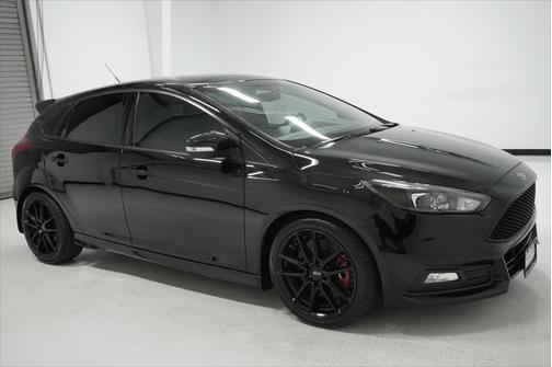 2017 Ford Focus ST Base
