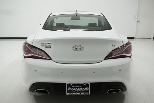 2013 Hyundai Genesis Coupe 3.8 Grand Touring