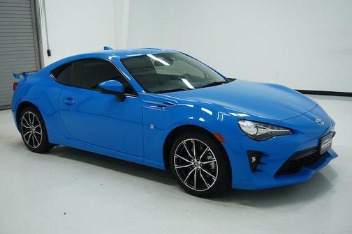Photo 3 of 22 of 2020 Toyota 86 GT