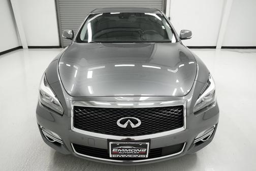 2017 INFINITI Q70 3.7