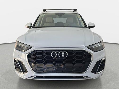 2024 Audi Q5 45 S line quattro Premium
