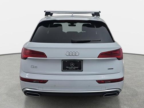 2024 Audi Q5 45 S line quattro Premium