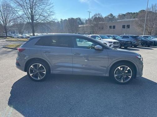 2022 Audi Q4 e-tron 50 Premium Plus