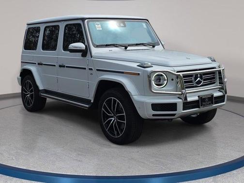 MANUFAKTUR  Moonlight White Magno 2024 Mercedes-Benz G-Class