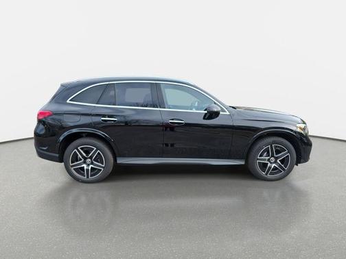 2026 Mercedes-Benz GLC 300 Base 4MATIC