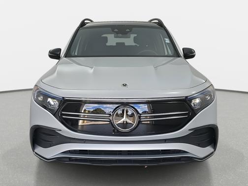 2023 Mercedes-Benz EQB 300