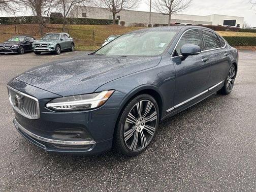 2022 Volvo S90 B6 Inscription