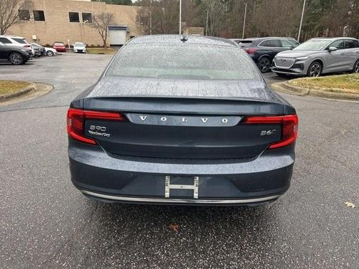 2022 Volvo S90 B6 Inscription