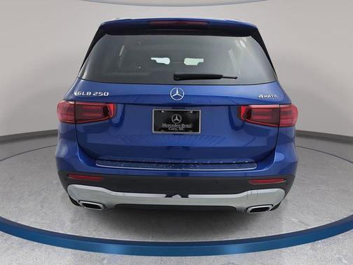 2026 Mercedes-Benz GLB 250 Base 4MATIC