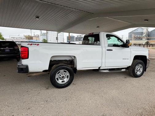 Summit White 2017 Chevrolet Silverado 2500 WT
