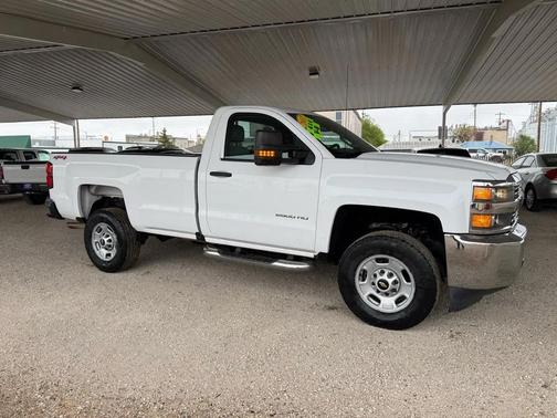 Summit White 2017 Chevrolet Silverado 2500 WT