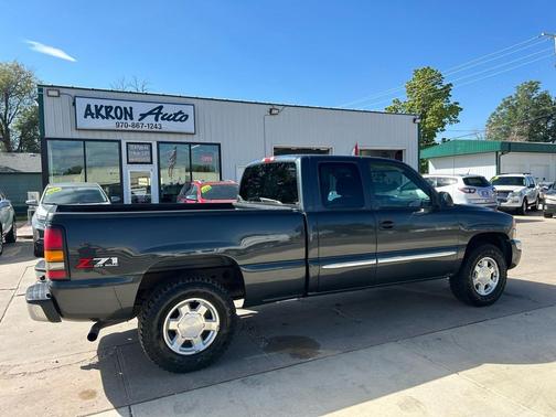 2004 GMC Sierra 1500 SLE Extended Cab