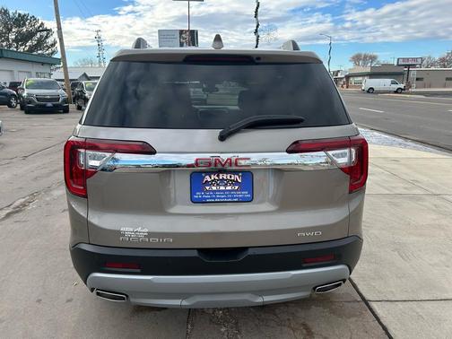 2022 GMC Acadia AWD SLE