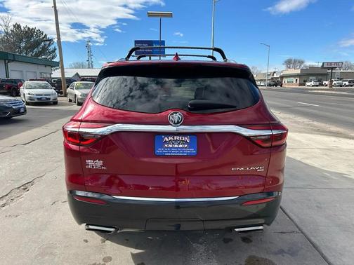 2018 Buick Enclave Essence