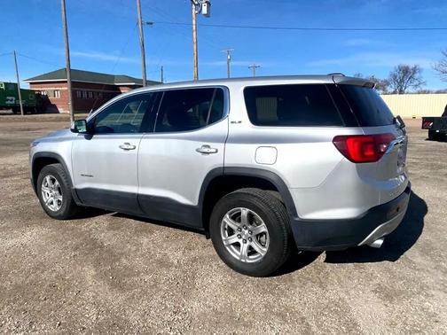 2018 GMC Acadia SLE-1