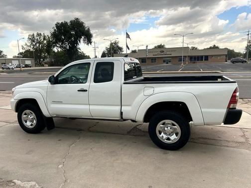 2015 Toyota Tacoma Base