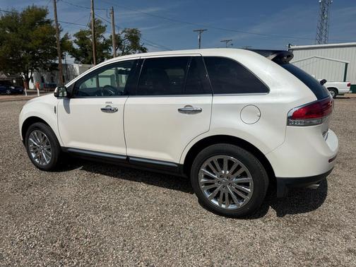 2012 Lincoln MKX Base